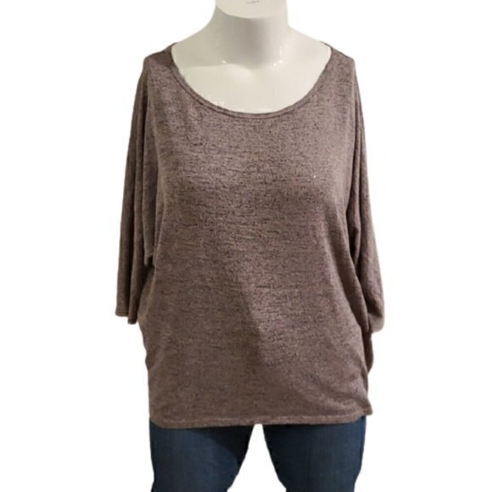 [Ultra Teeze] Batwing Top - Size 1X